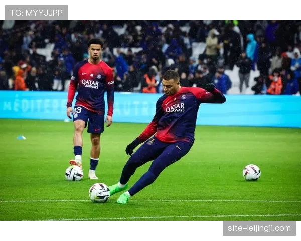 巴黎圣日耳曼24分领跑 但净胜球优势不及马赛